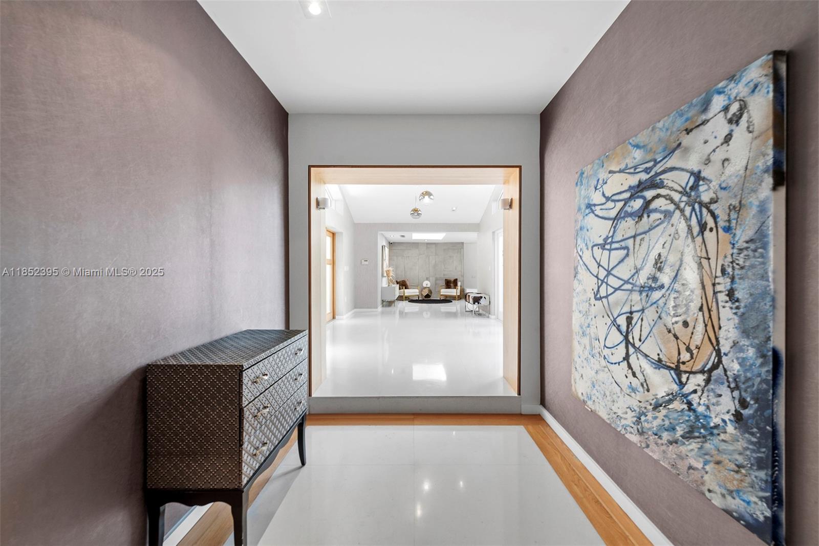 GOLDEN BEACH SEC D - Residential