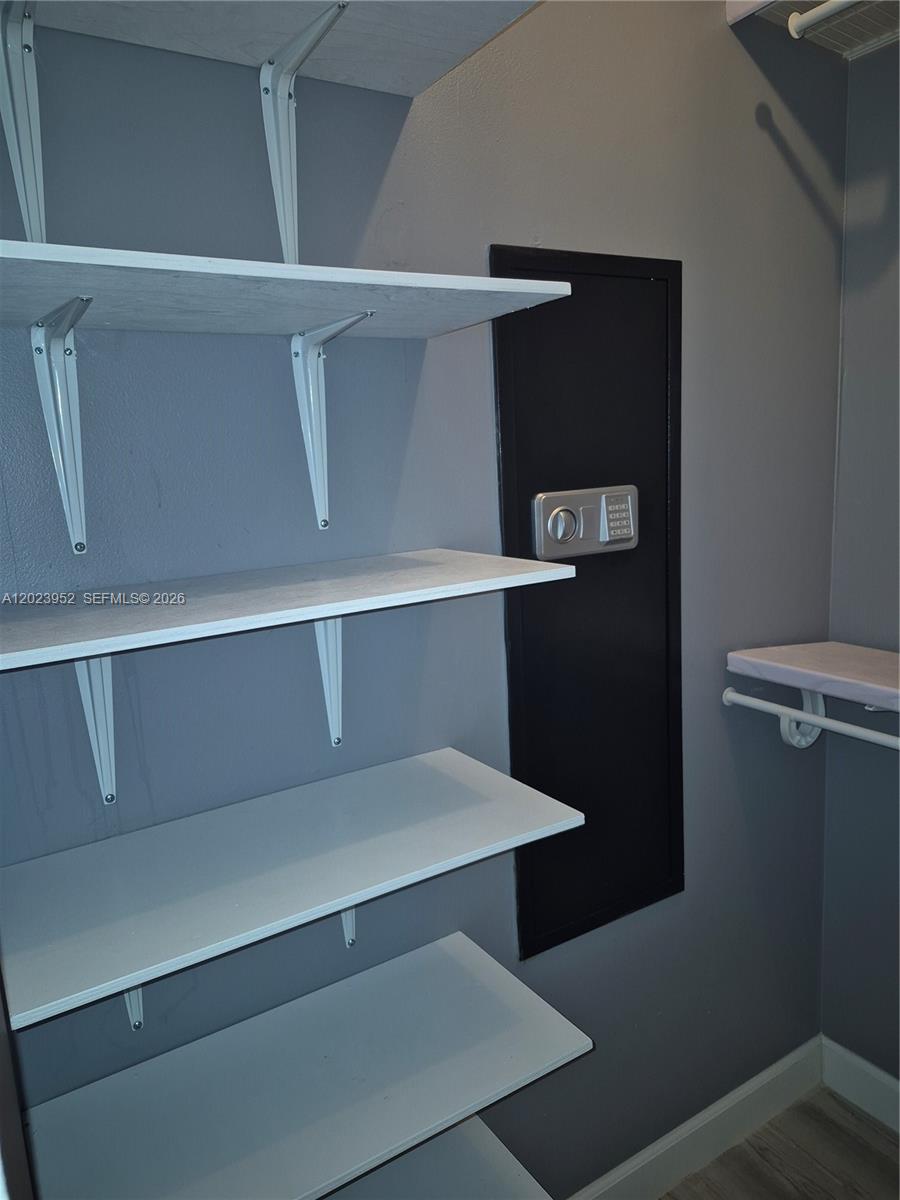 REEF WEST CONDO - Residential