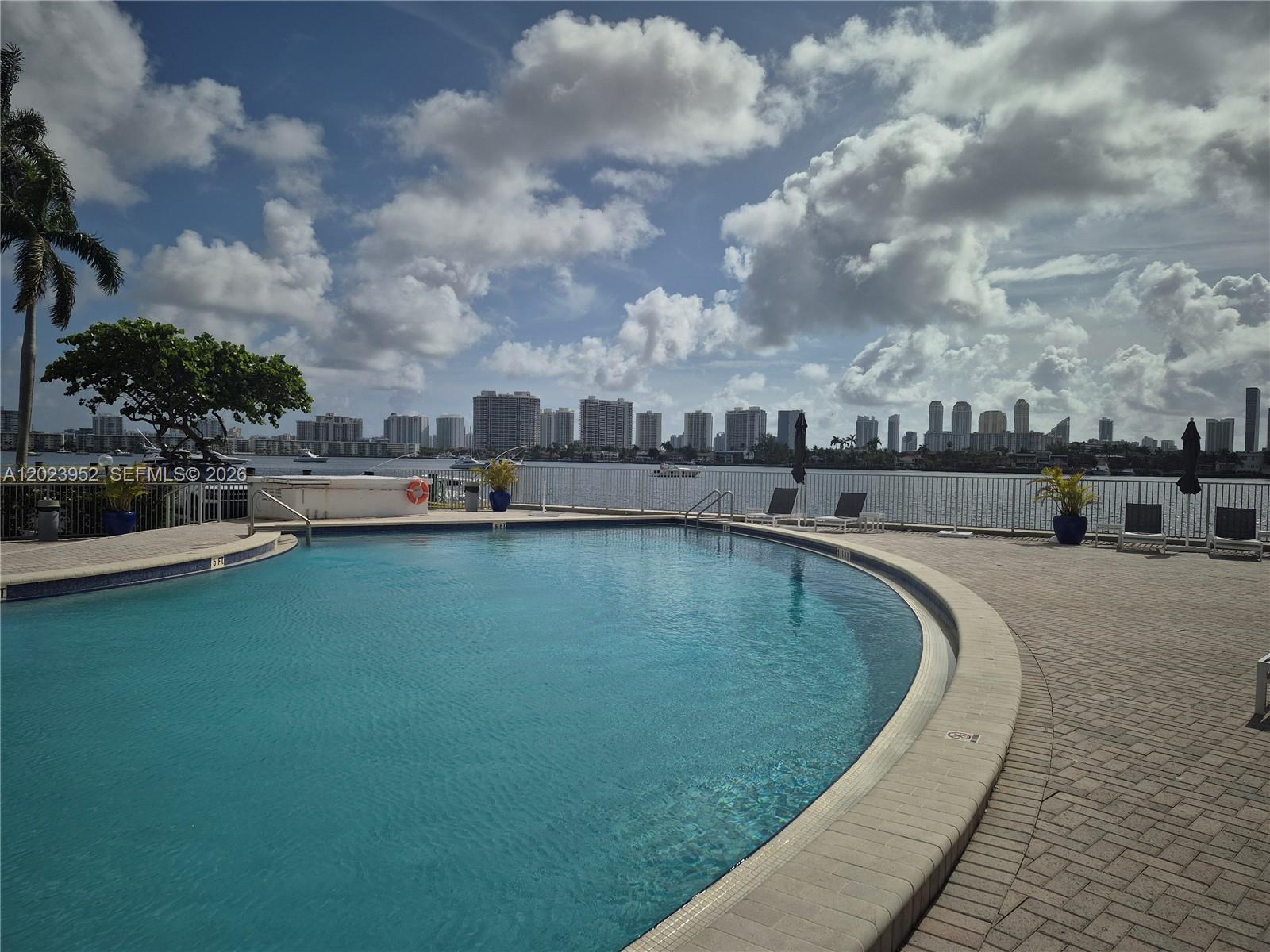 REEF WEST CONDO - Residential