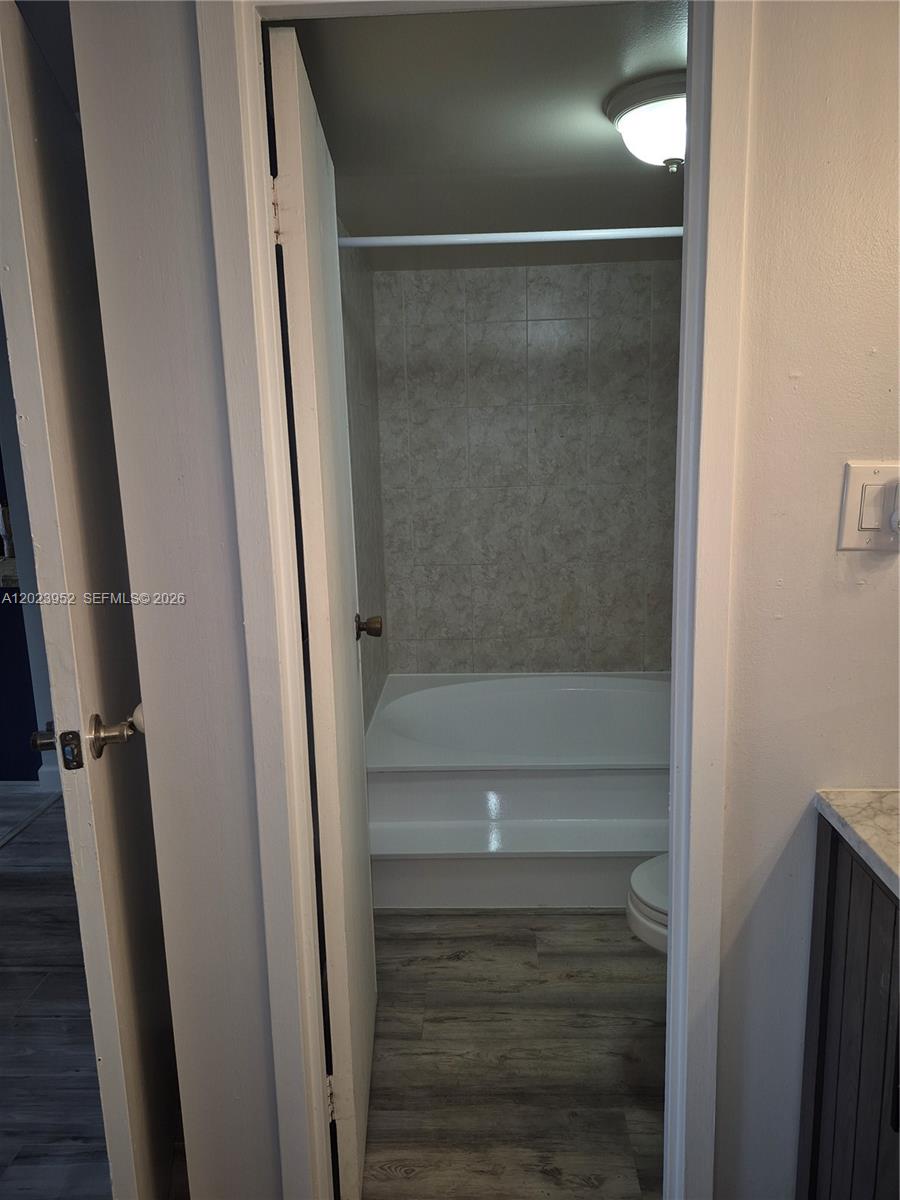 REEF WEST CONDO - Residential