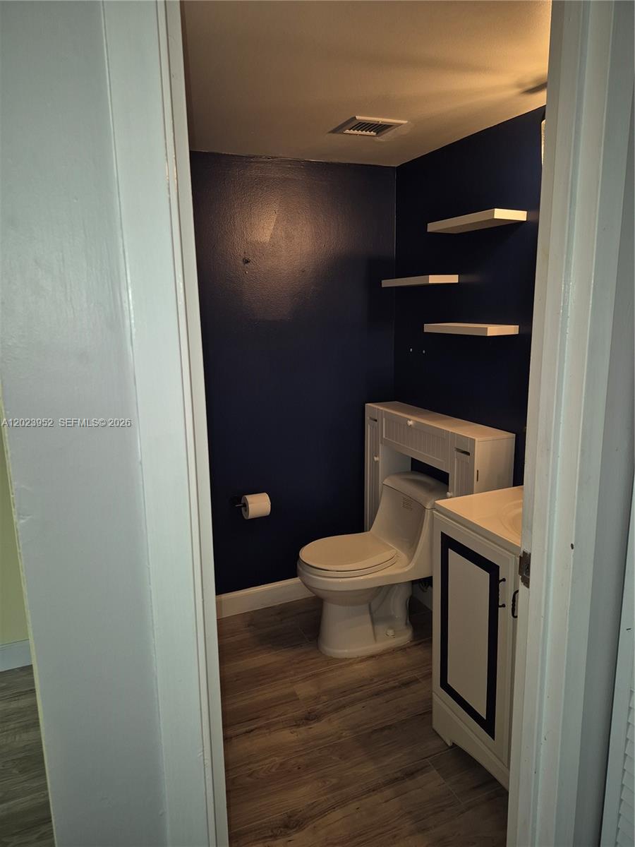 REEF WEST CONDO - Residential