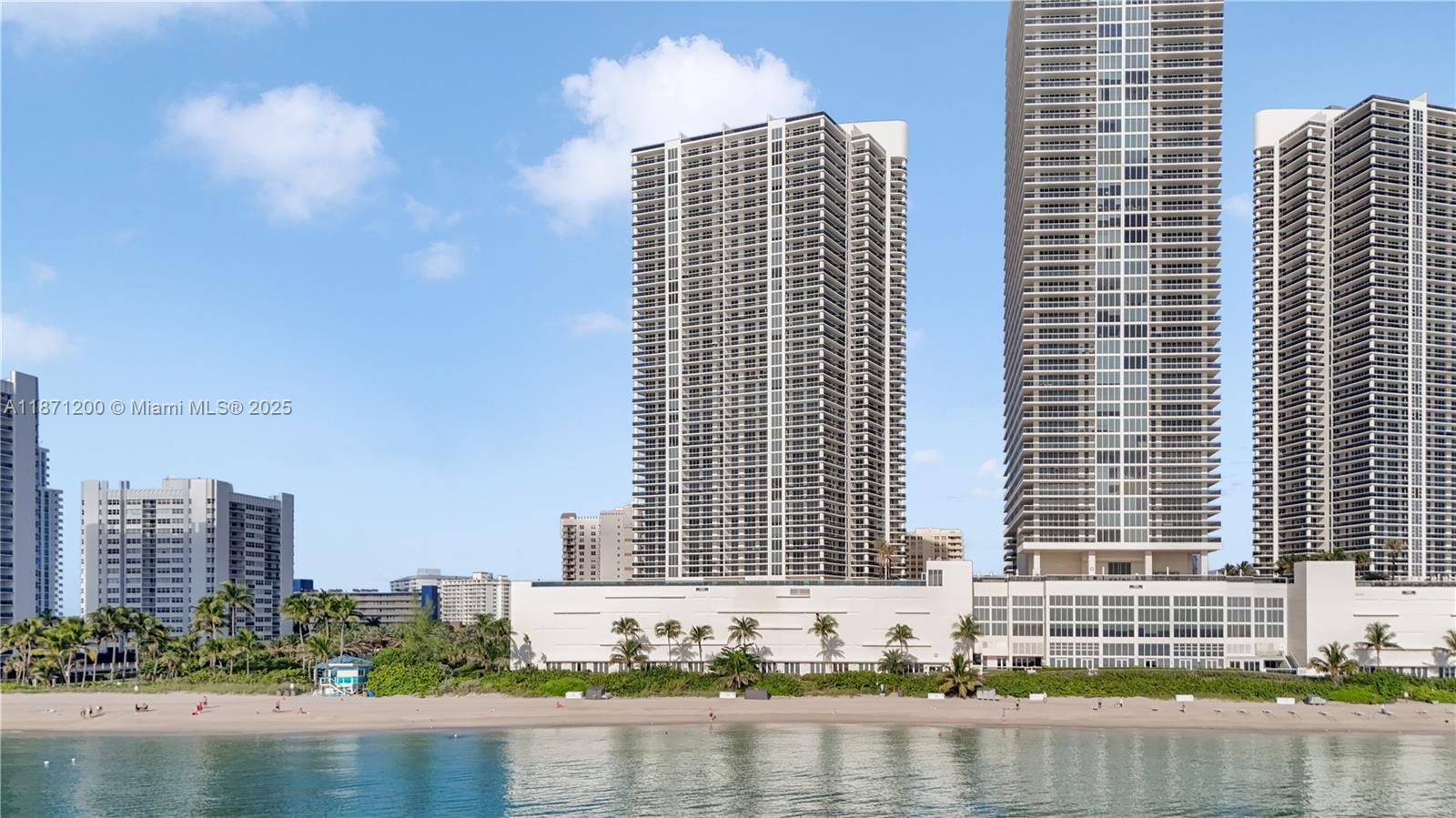 BEACH CLUB CONDO - Residential Lease