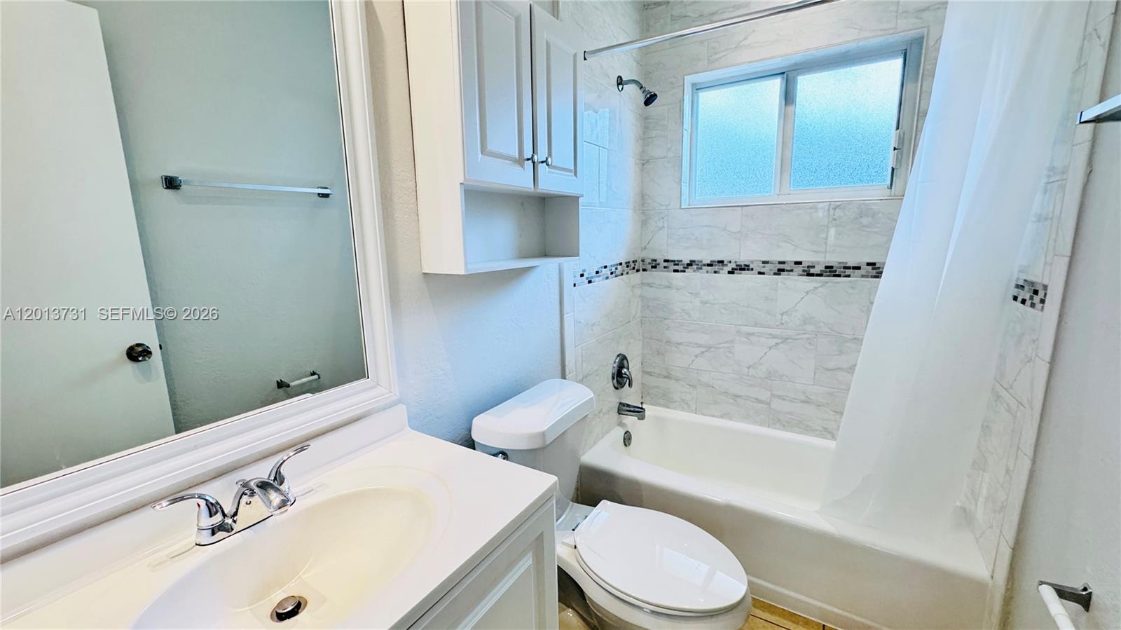 EVERGLADE LAND SALES CO - Residential Lease
