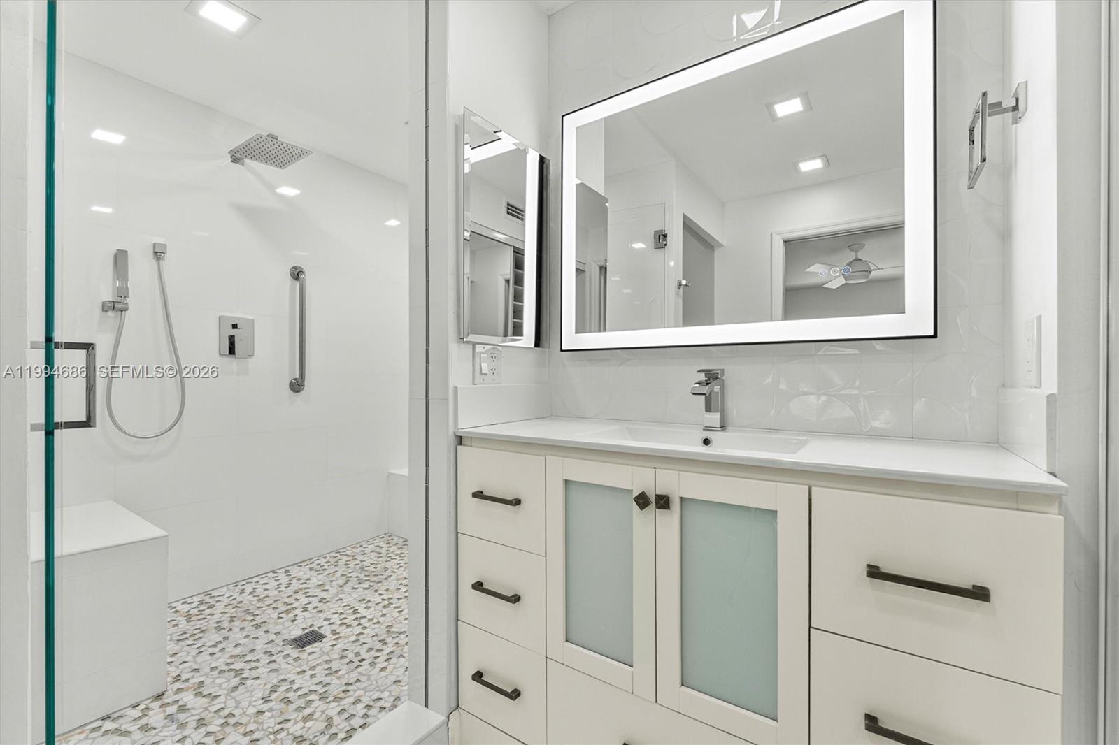 ROYALE HARBOUR CONDO OR 2 - Residential