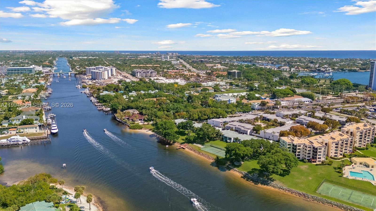 ROYALE HARBOUR CONDO OR 2 - Residential