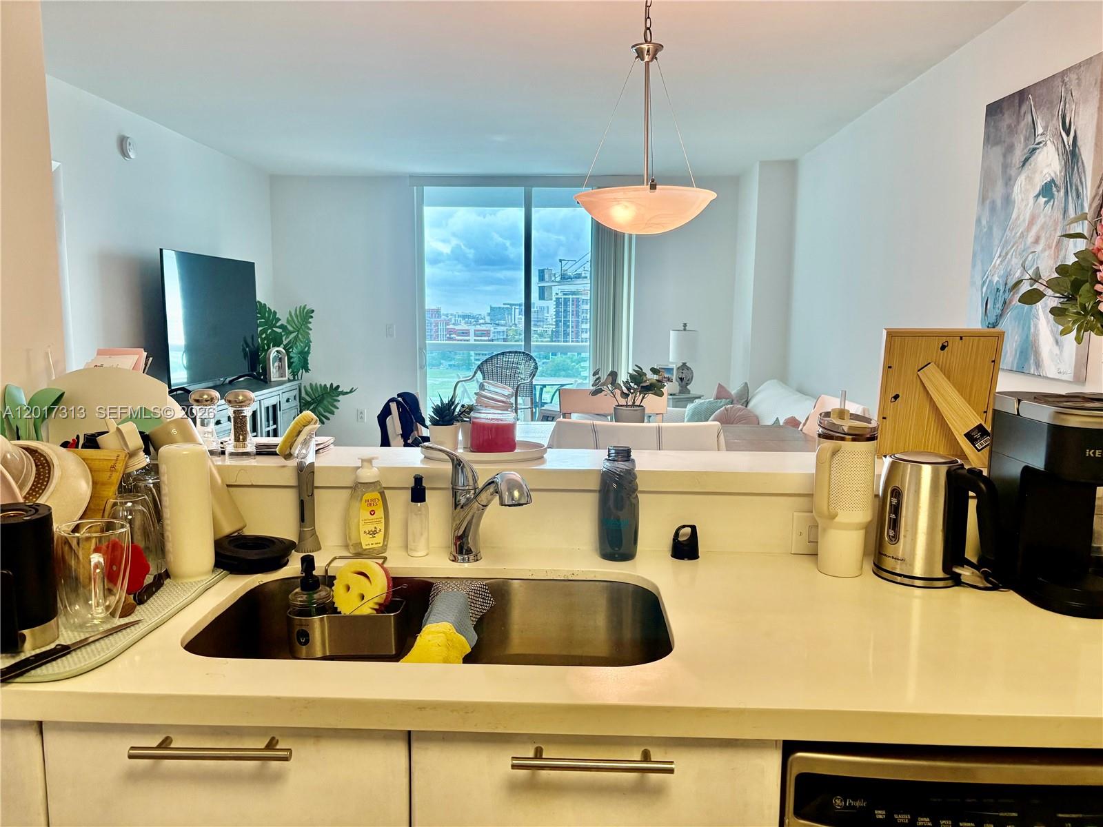 1800 N Bayshore Dr 1704