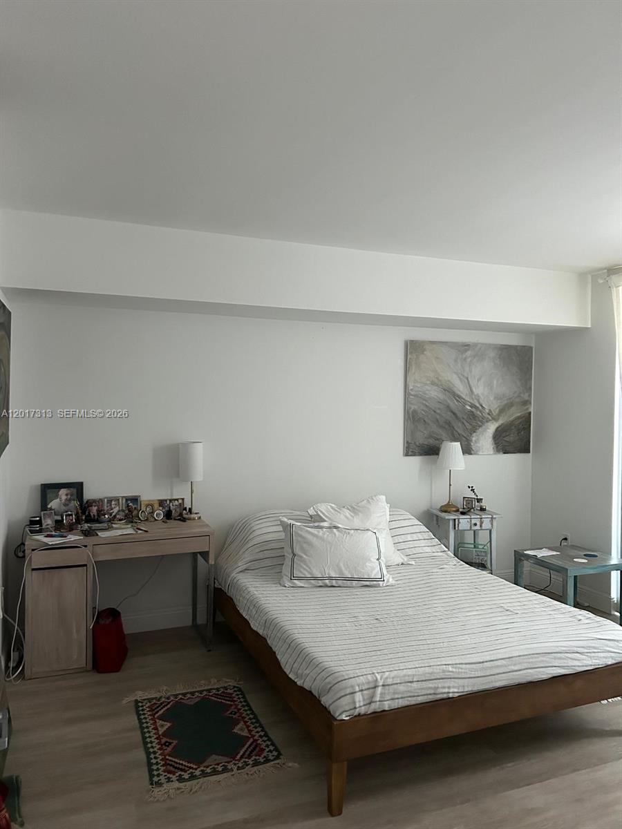 1800 CLUB CONDO - Residential