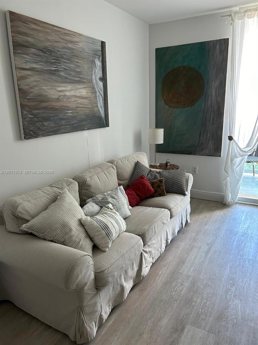 1800 CLUB CONDO - Residential
