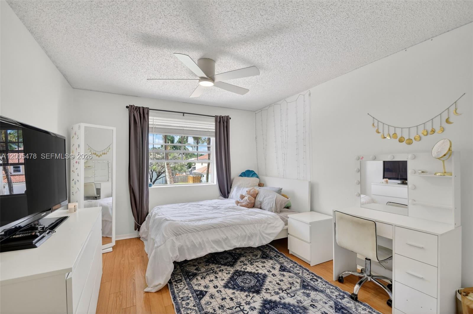 LAKE CHARLESTON TRS T AND - Residential