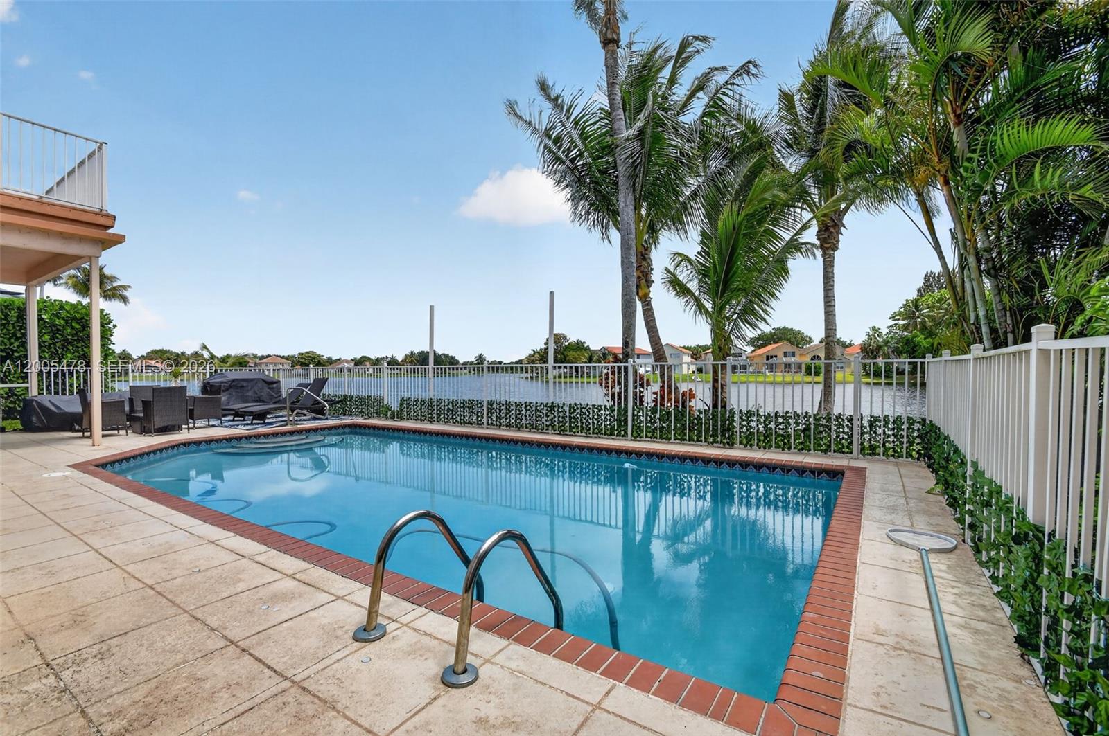 LAKE CHARLESTON TRS T AND - Residential