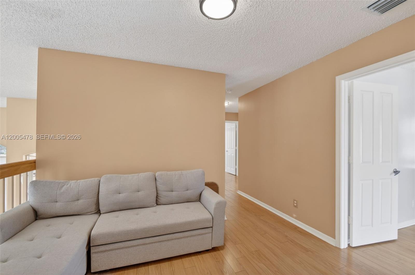 LAKE CHARLESTON TRS T AND - Residential