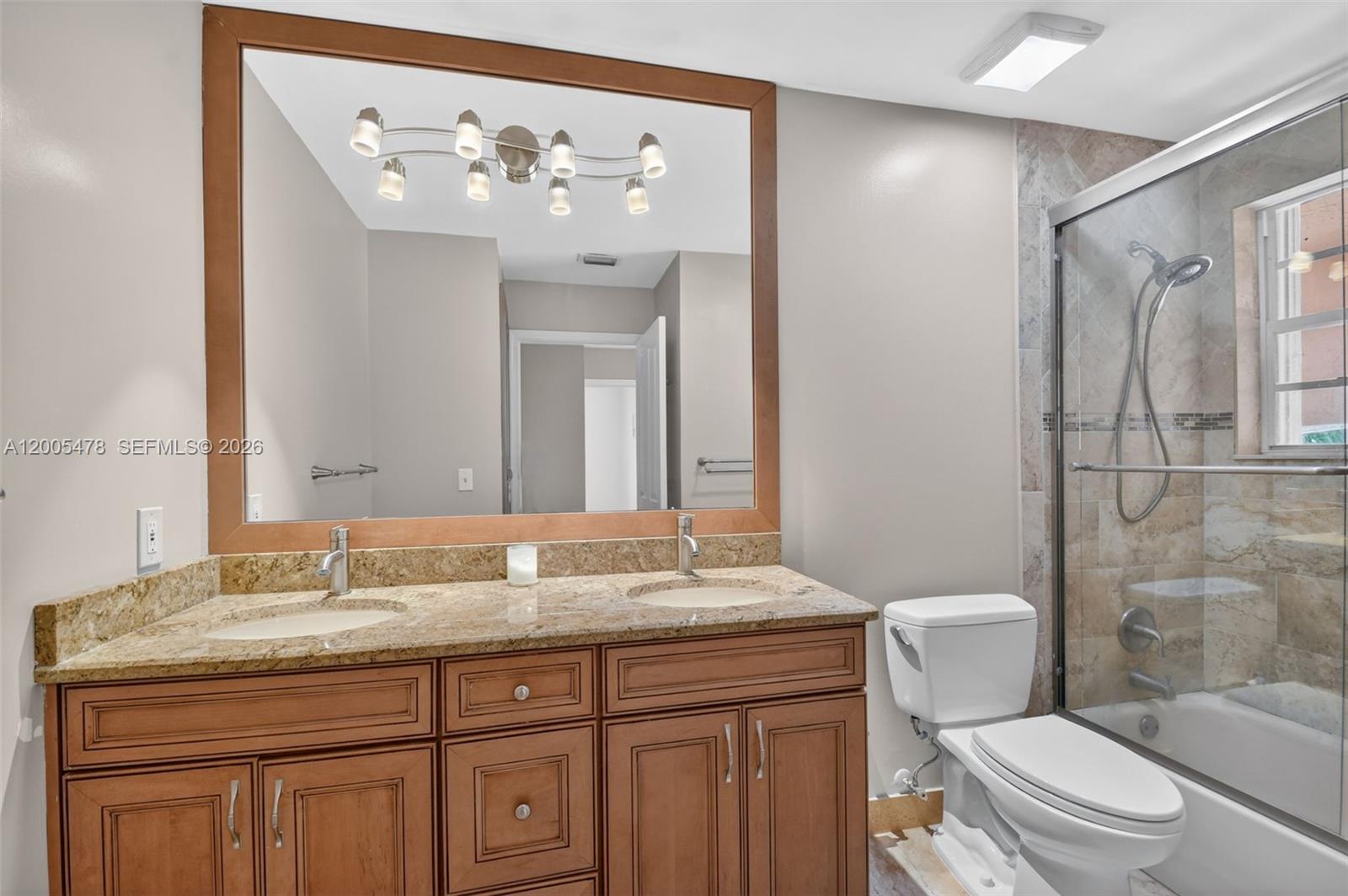 LAKE CHARLESTON TRS T AND - Residential