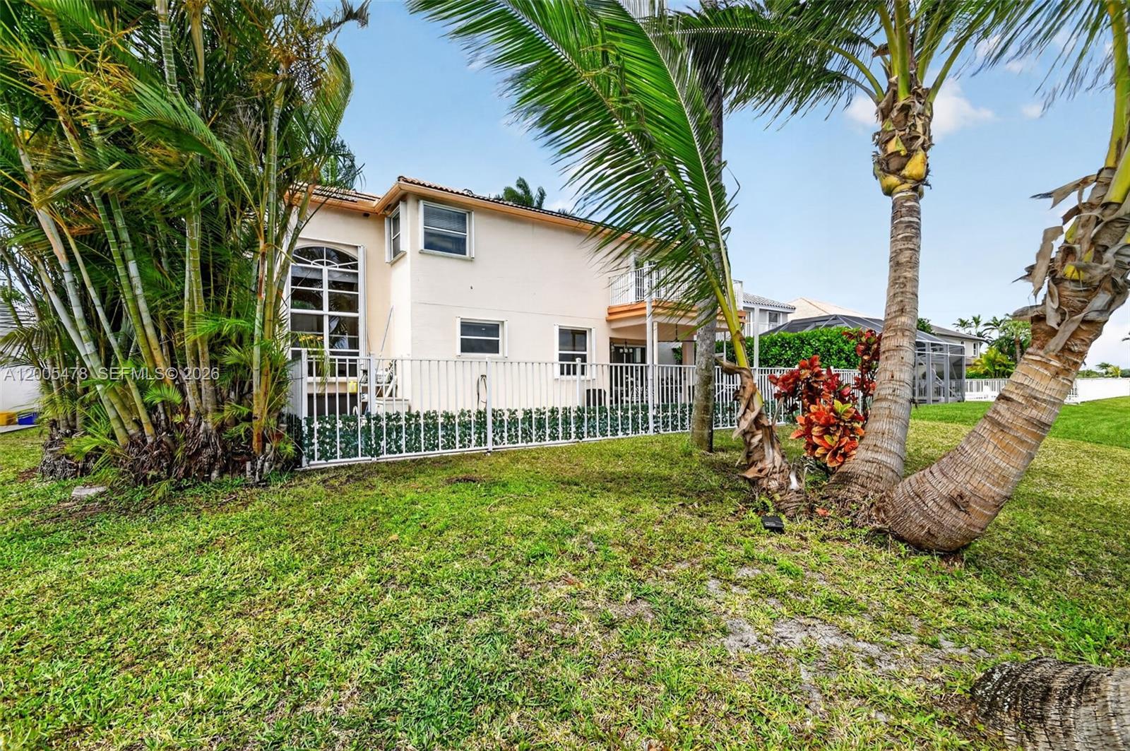 LAKE CHARLESTON TRS T AND - Residential