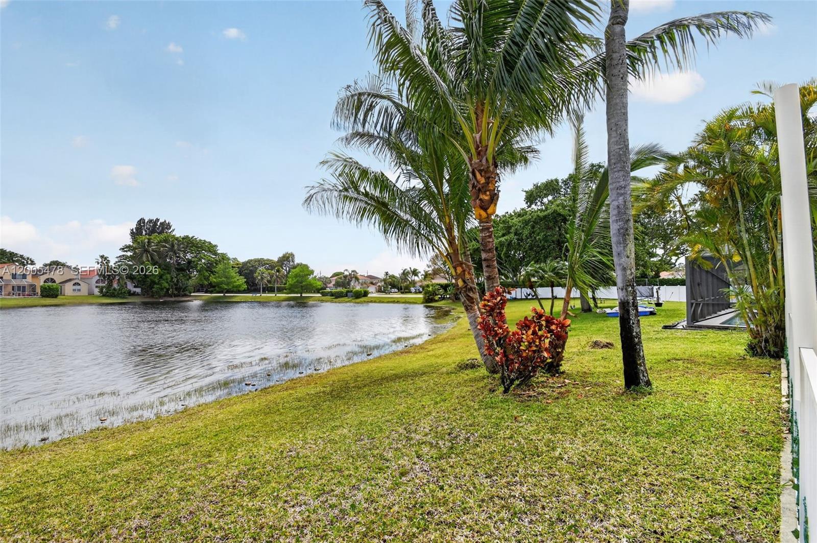 LAKE CHARLESTON TRS T AND - Residential