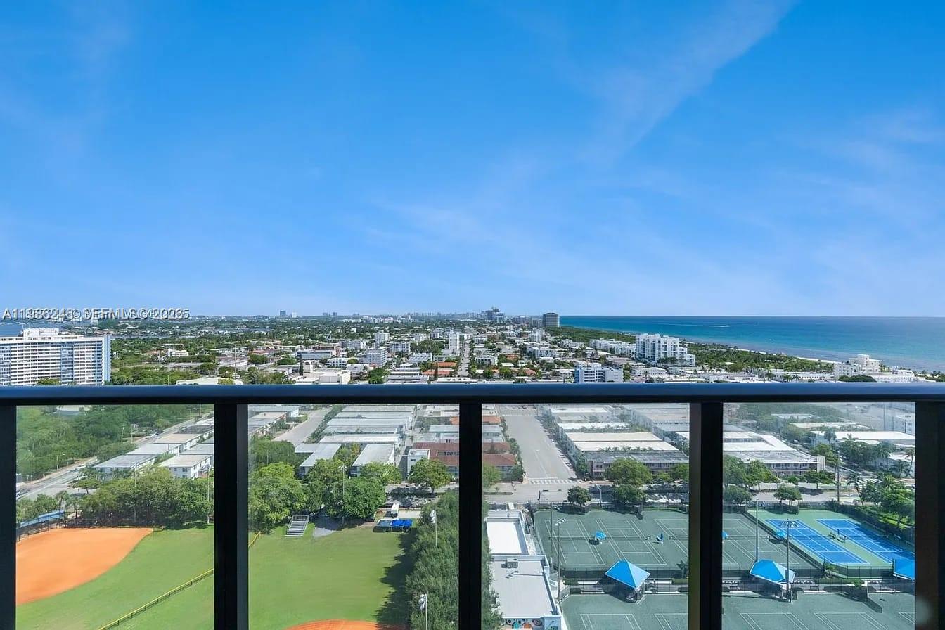 580 72ND STREET CONDO - Residential