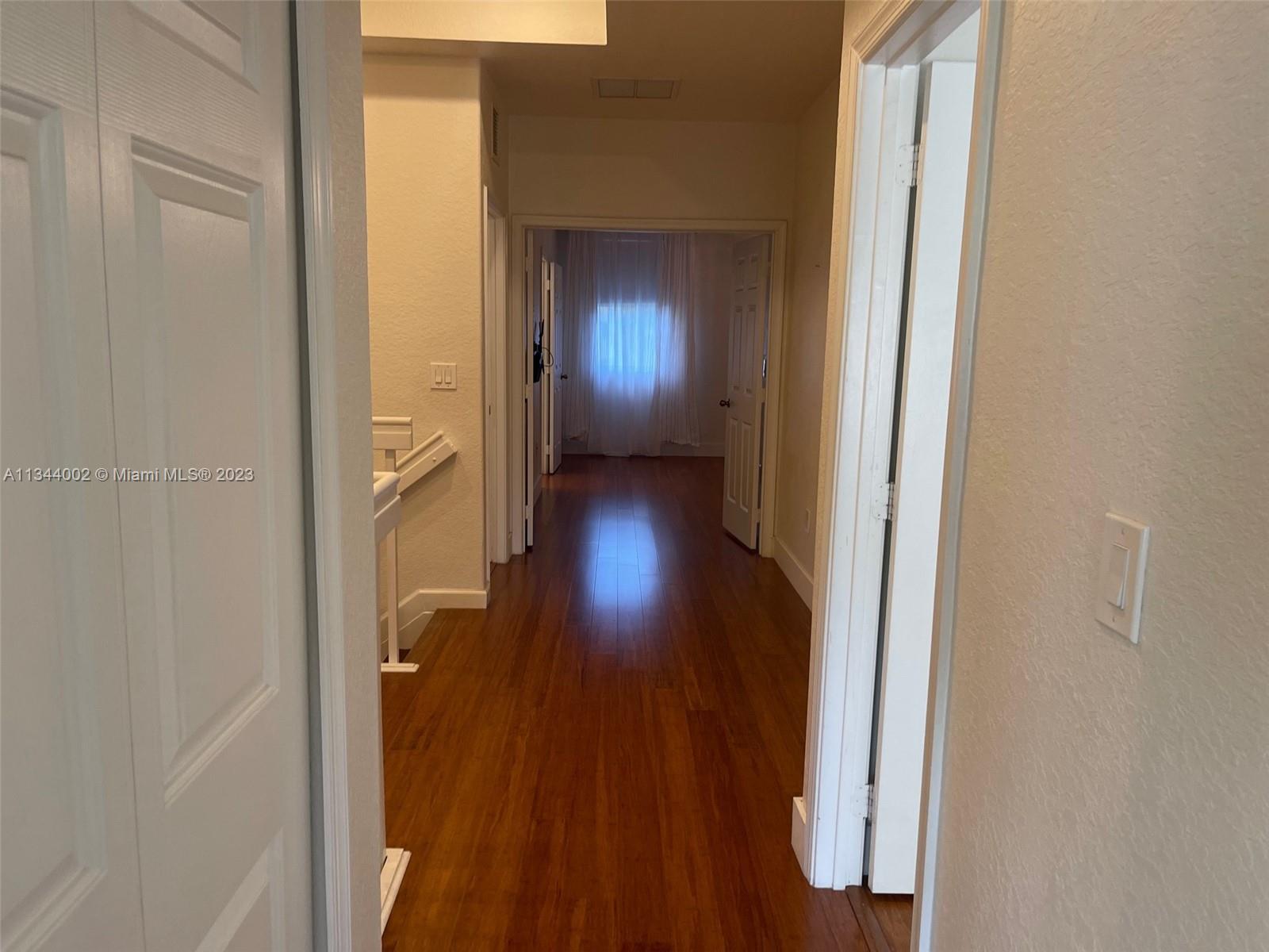 KEYS GARDEN - Residential Lease