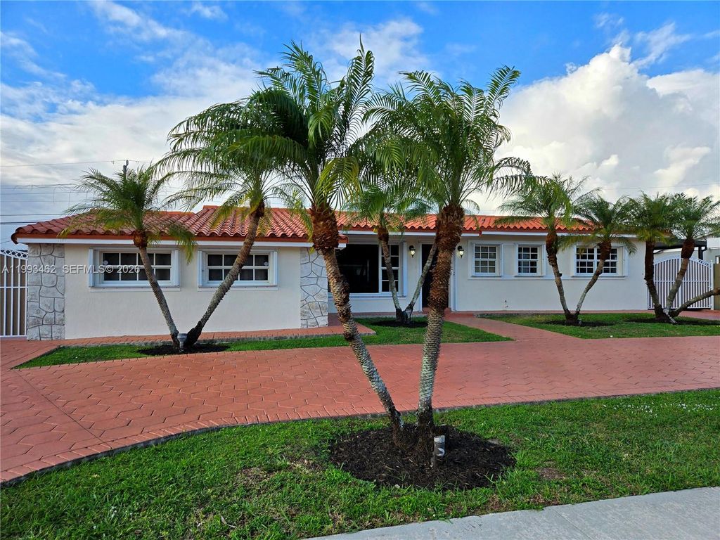 Photo of 10475 SW 42 Te Ter #0, Unincorporated Dade, FL 33165 (MLS # A11993462)