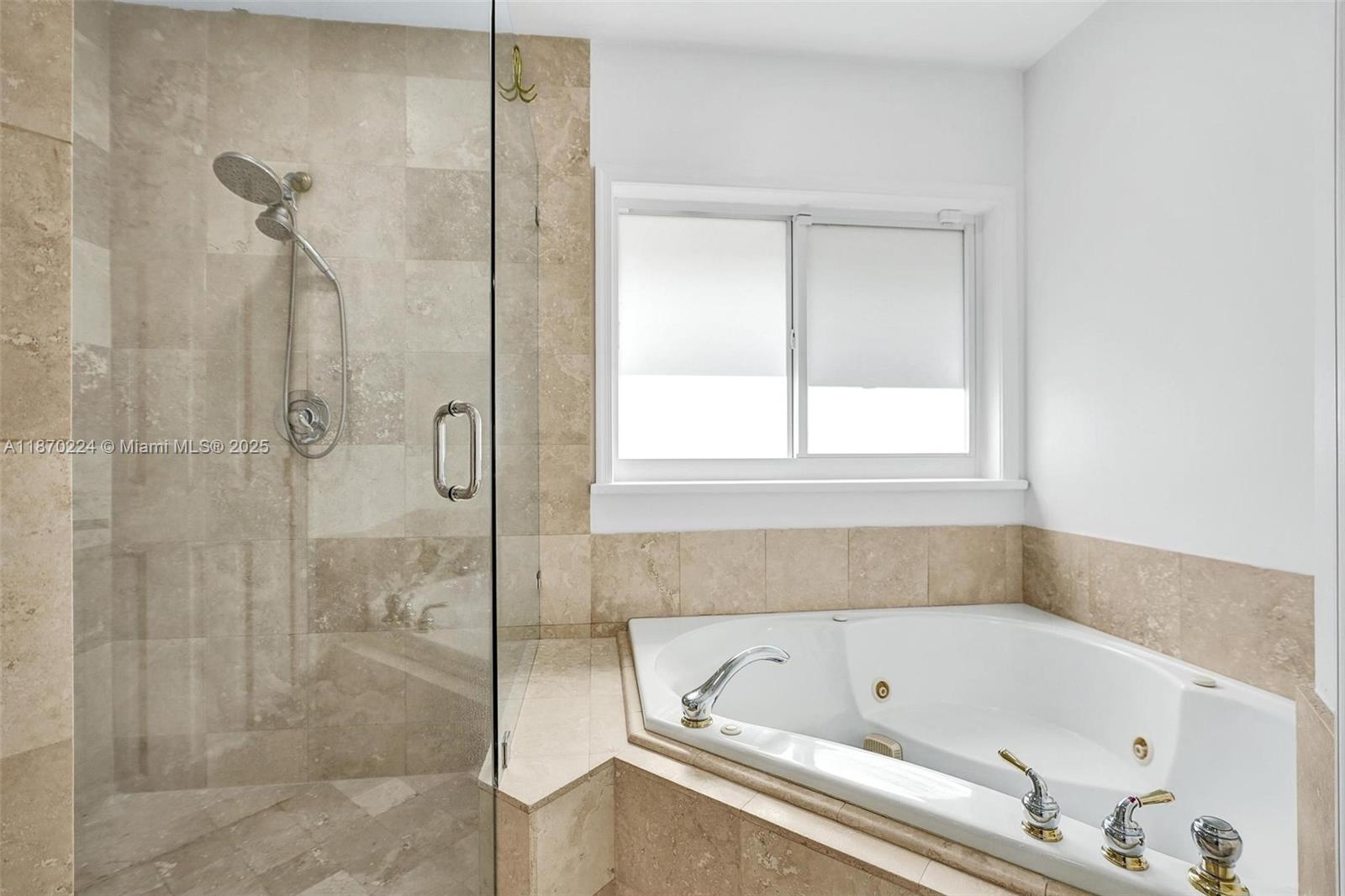 SHEAR GROVES - Residential