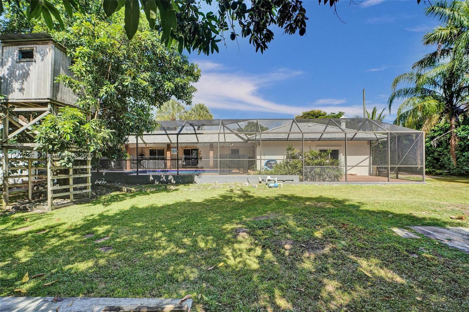 SHEAR GROVES - Residential