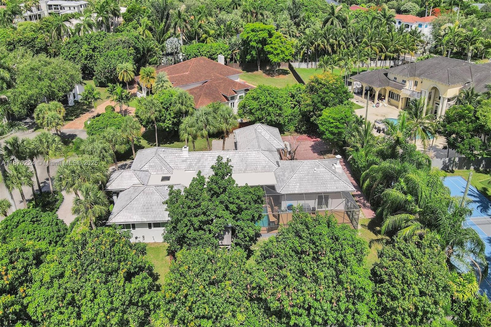 SHEAR GROVES - Residential