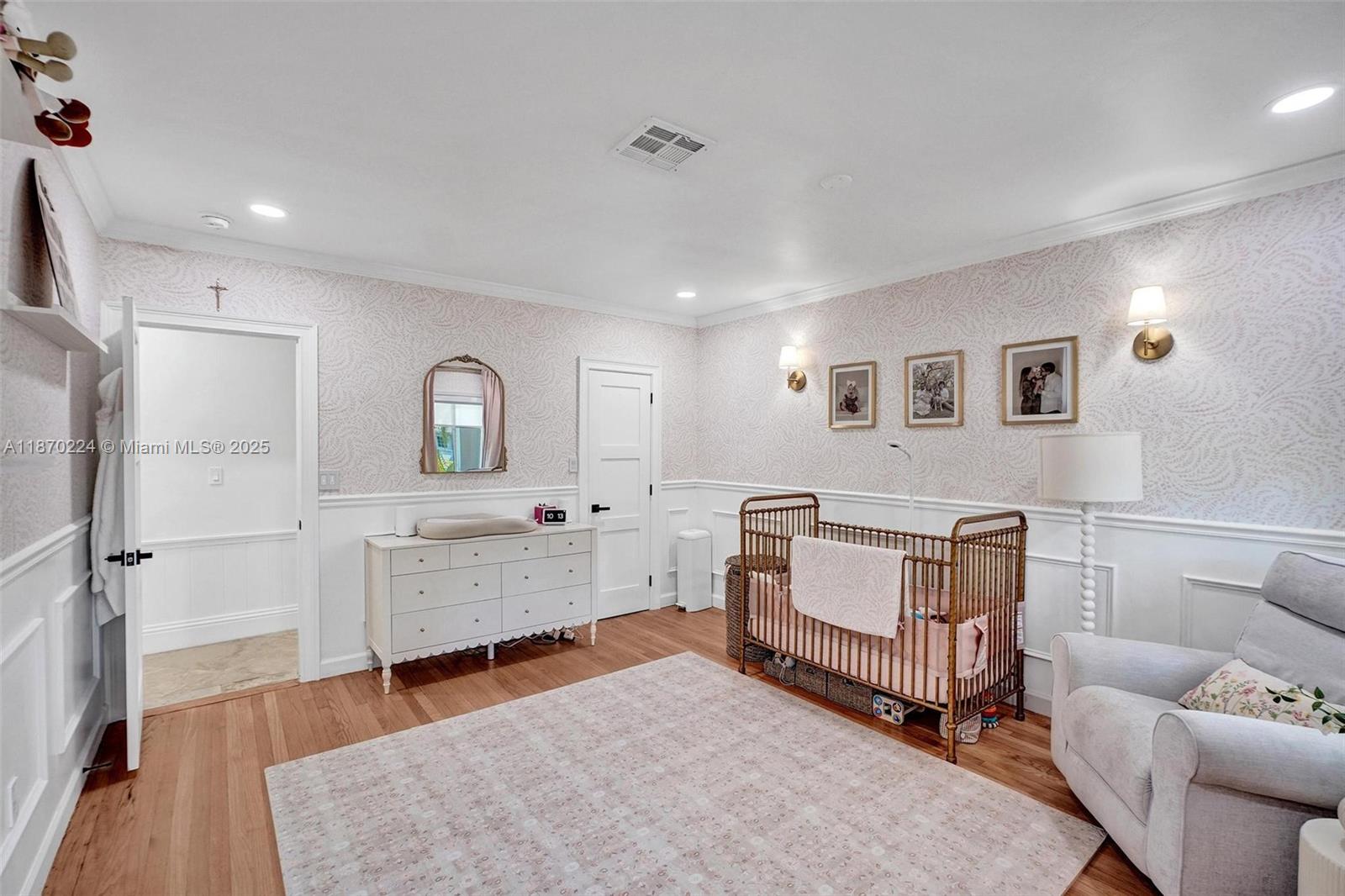 SHEAR GROVES - Residential