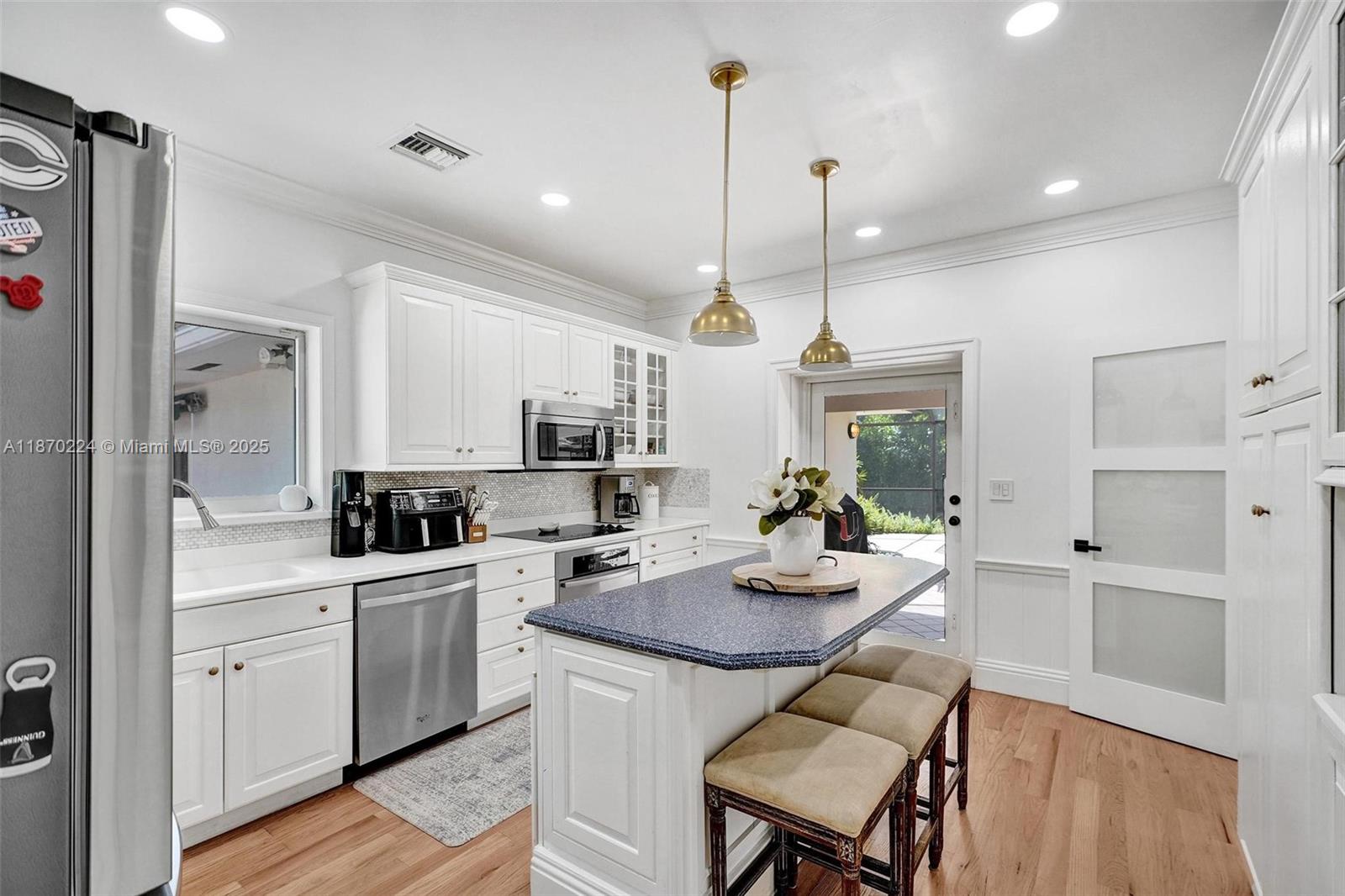 SHEAR GROVES - Residential