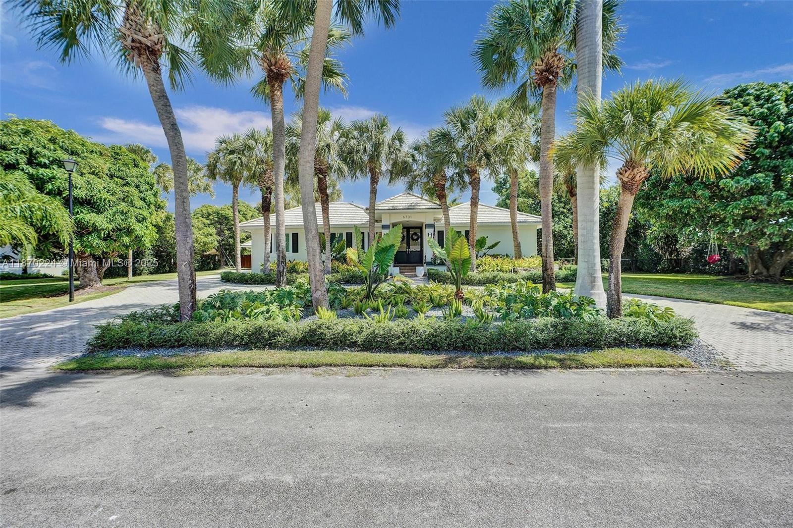 SHEAR GROVES - Residential