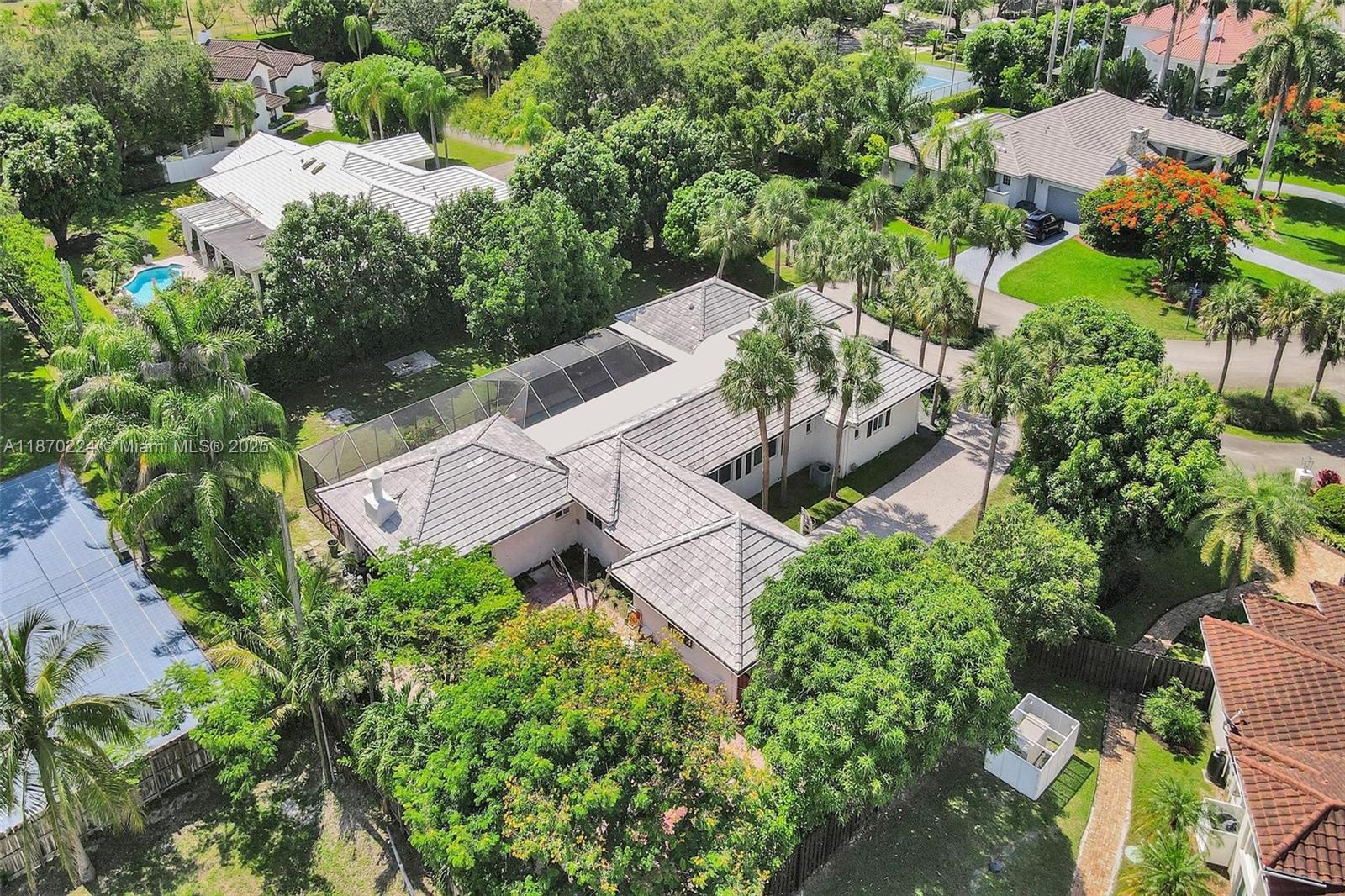 SHEAR GROVES - Residential