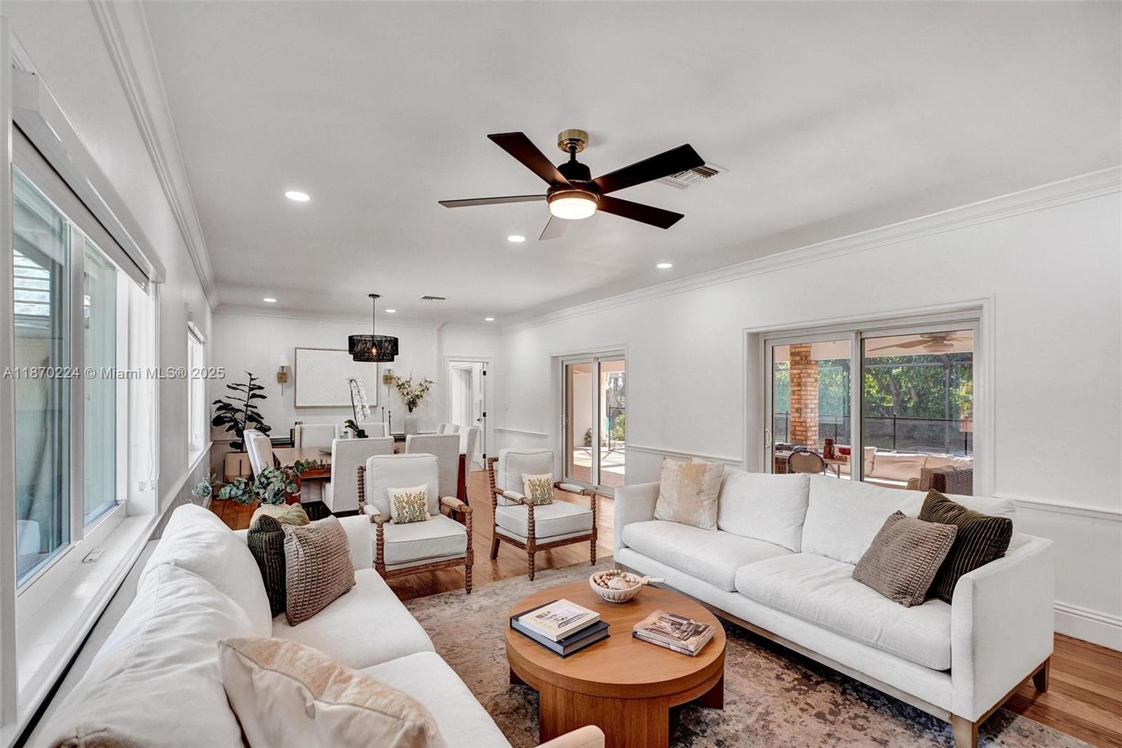 SHEAR GROVES - Residential