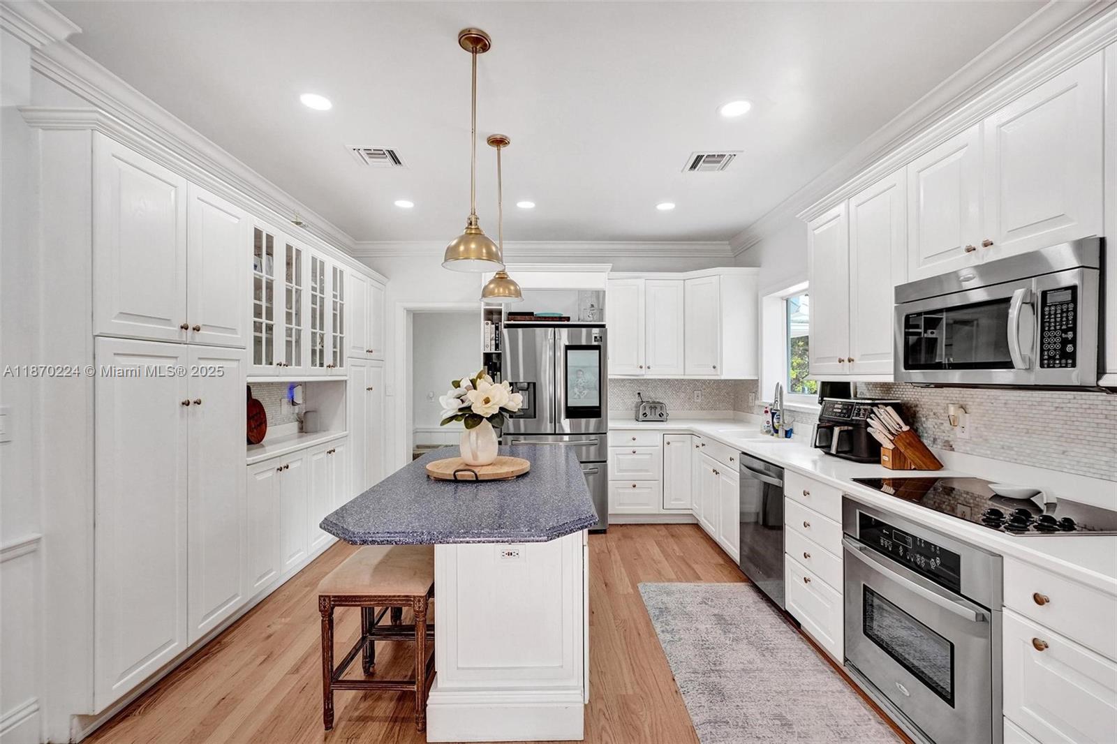 SHEAR GROVES - Residential