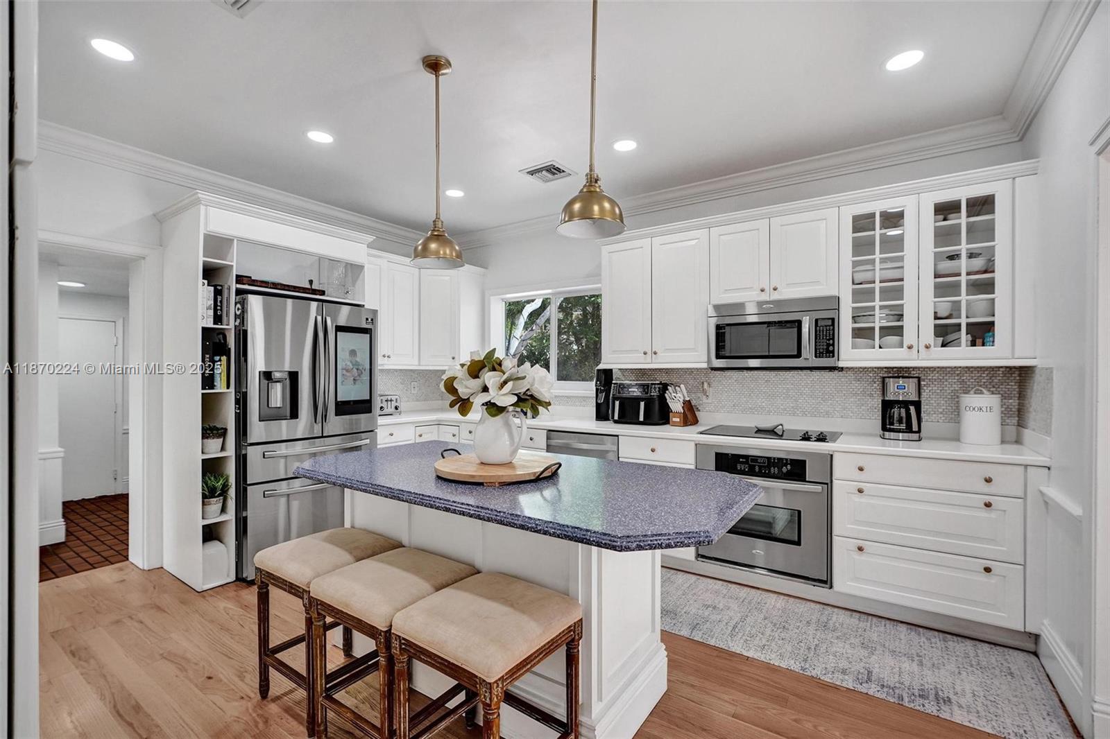 SHEAR GROVES - Residential