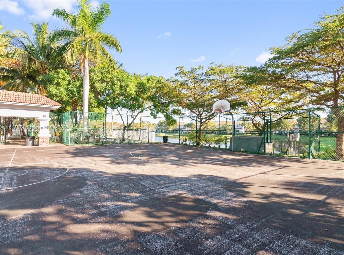 TUSCANY NO 1 CONDO - Residential