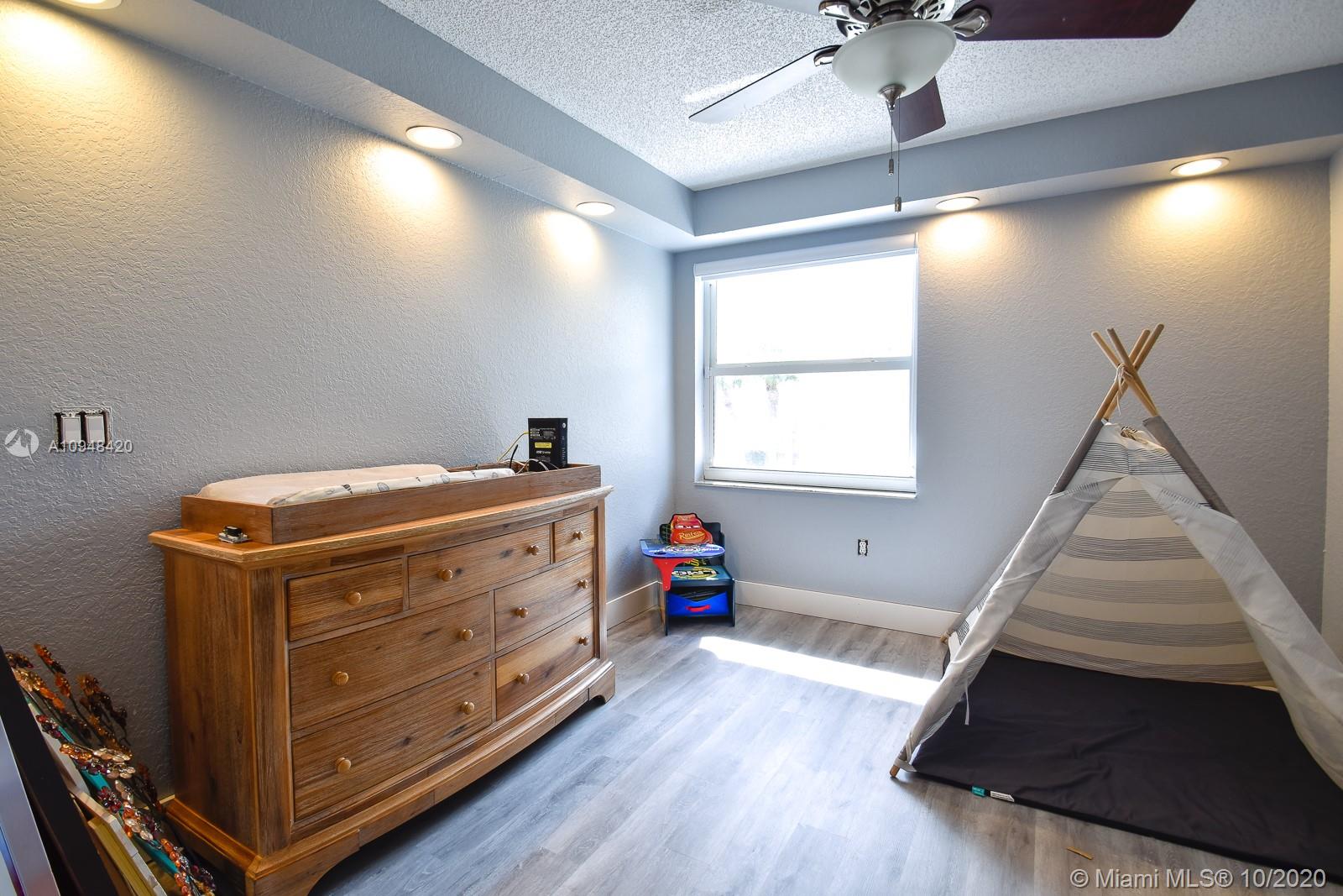 TOWNGATE - Residential