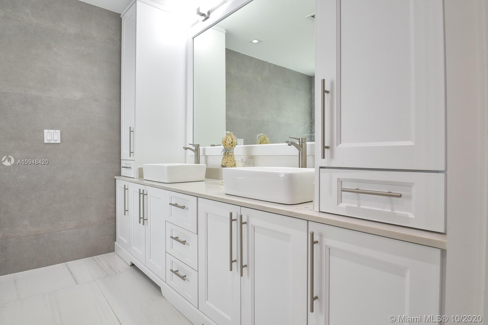 TOWNGATE - Residential