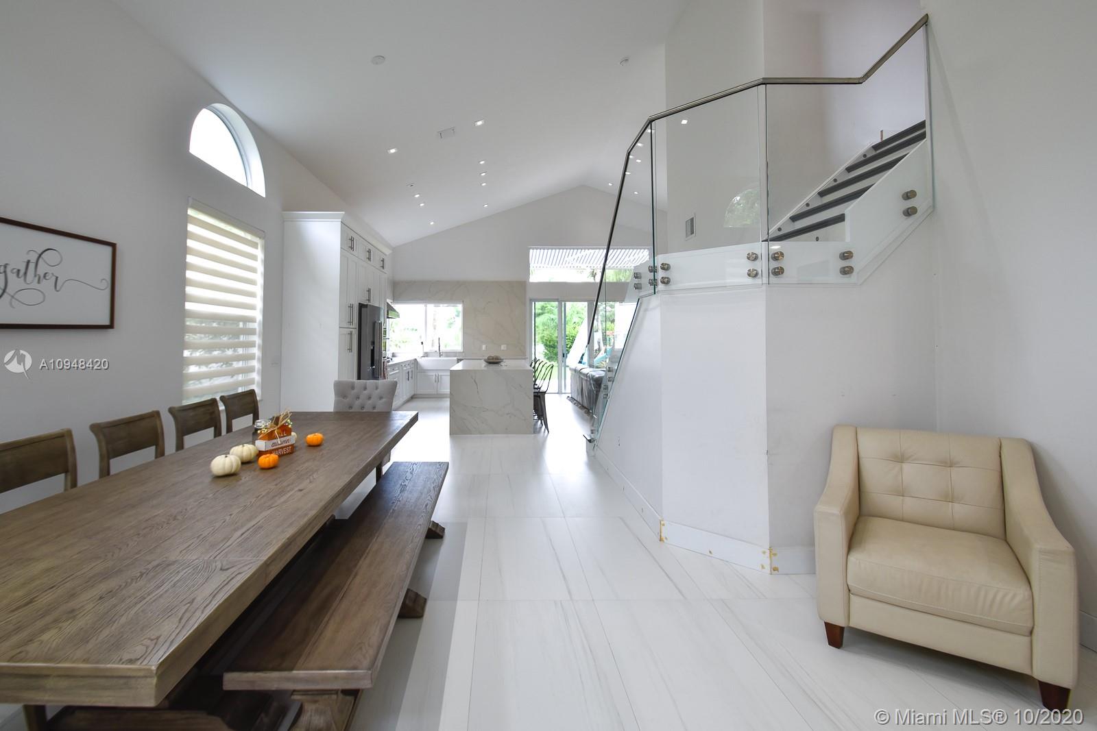 TOWNGATE - Residential