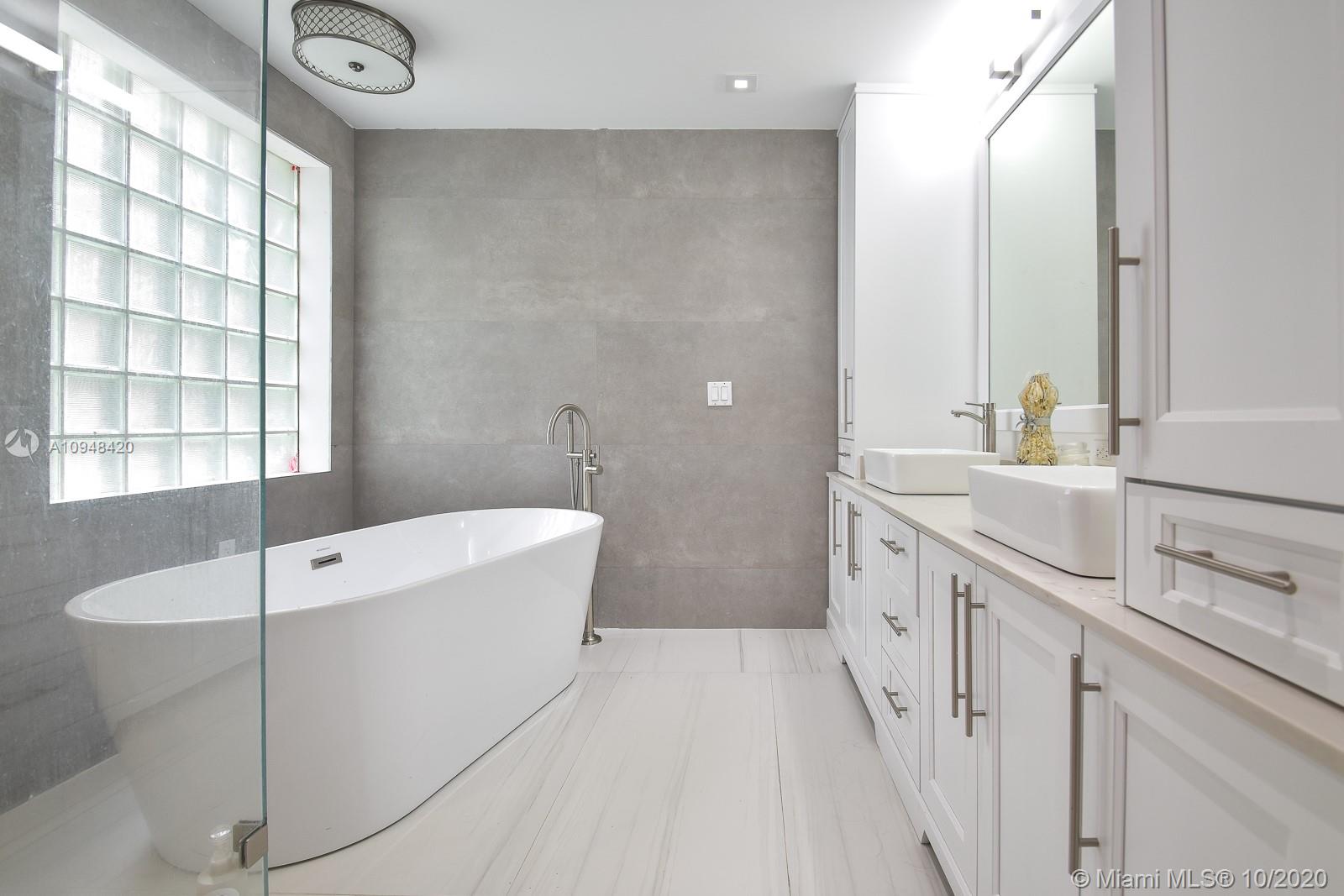 TOWNGATE - Residential