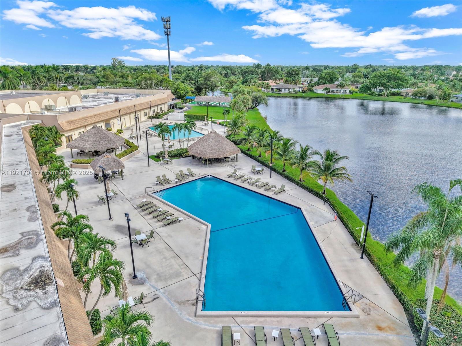 VILLAS OF BONAVENTURE AT - Residential Lease