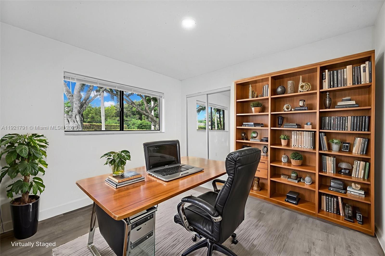 VILLAS OF BONAVENTURE AT - Residential Lease