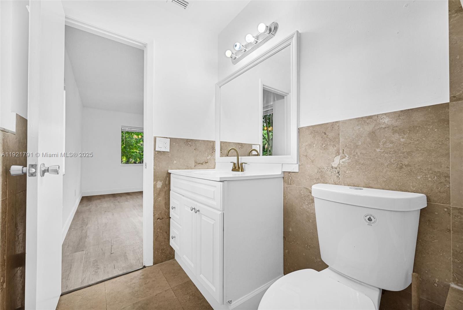 VILLAS OF BONAVENTURE AT - Residential Lease