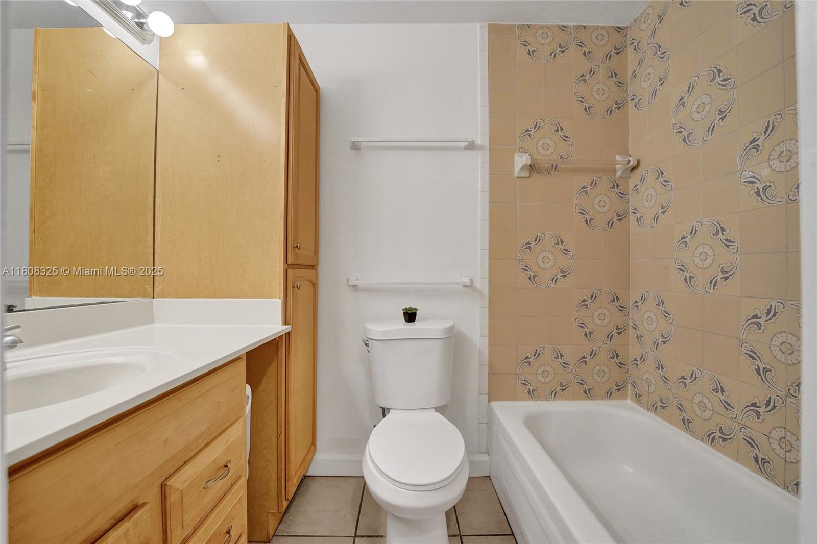 WESTVIEW CONDOMINIUM NO T - Residential