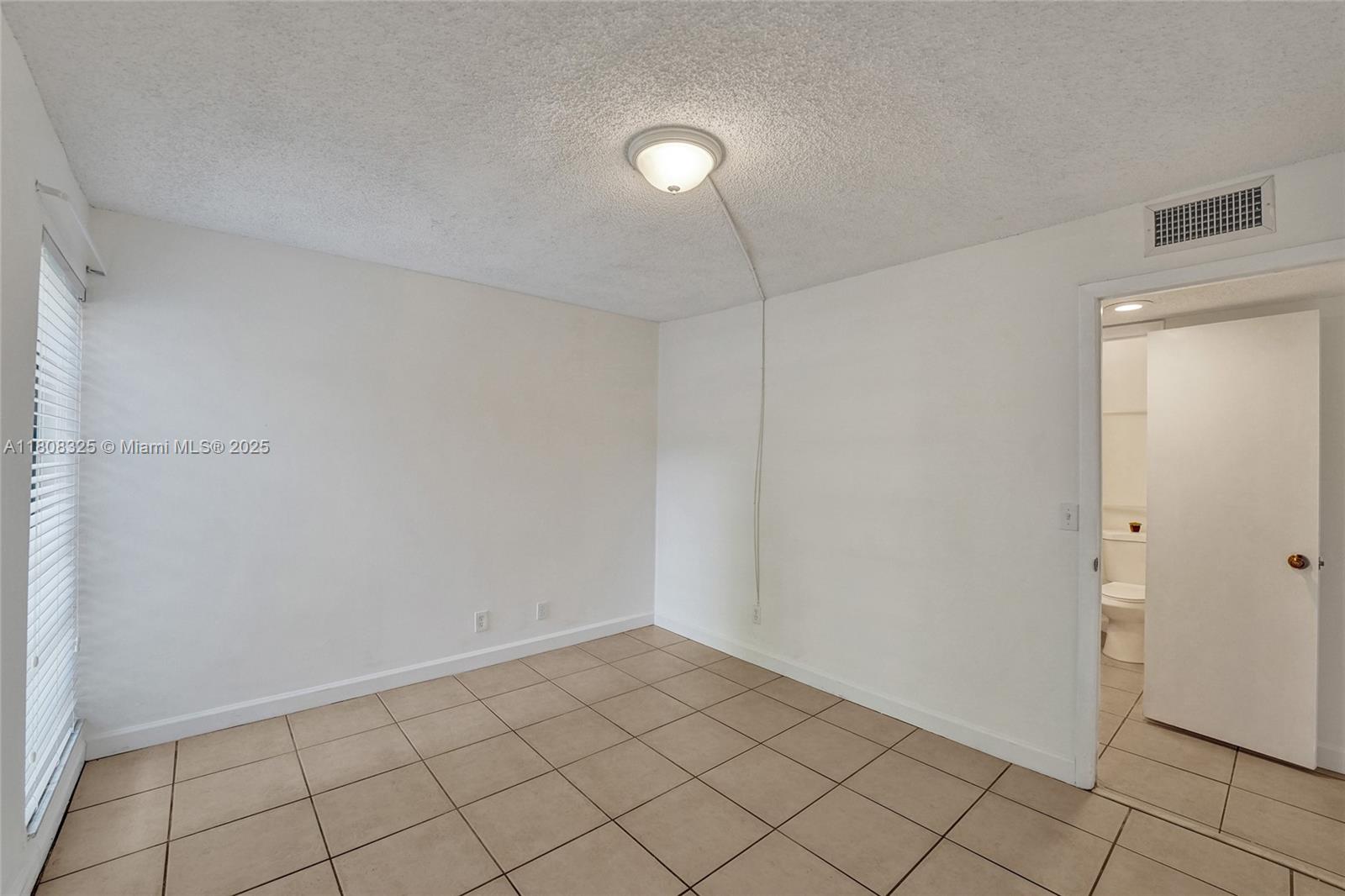 WESTVIEW CONDOMINIUM NO T - Residential