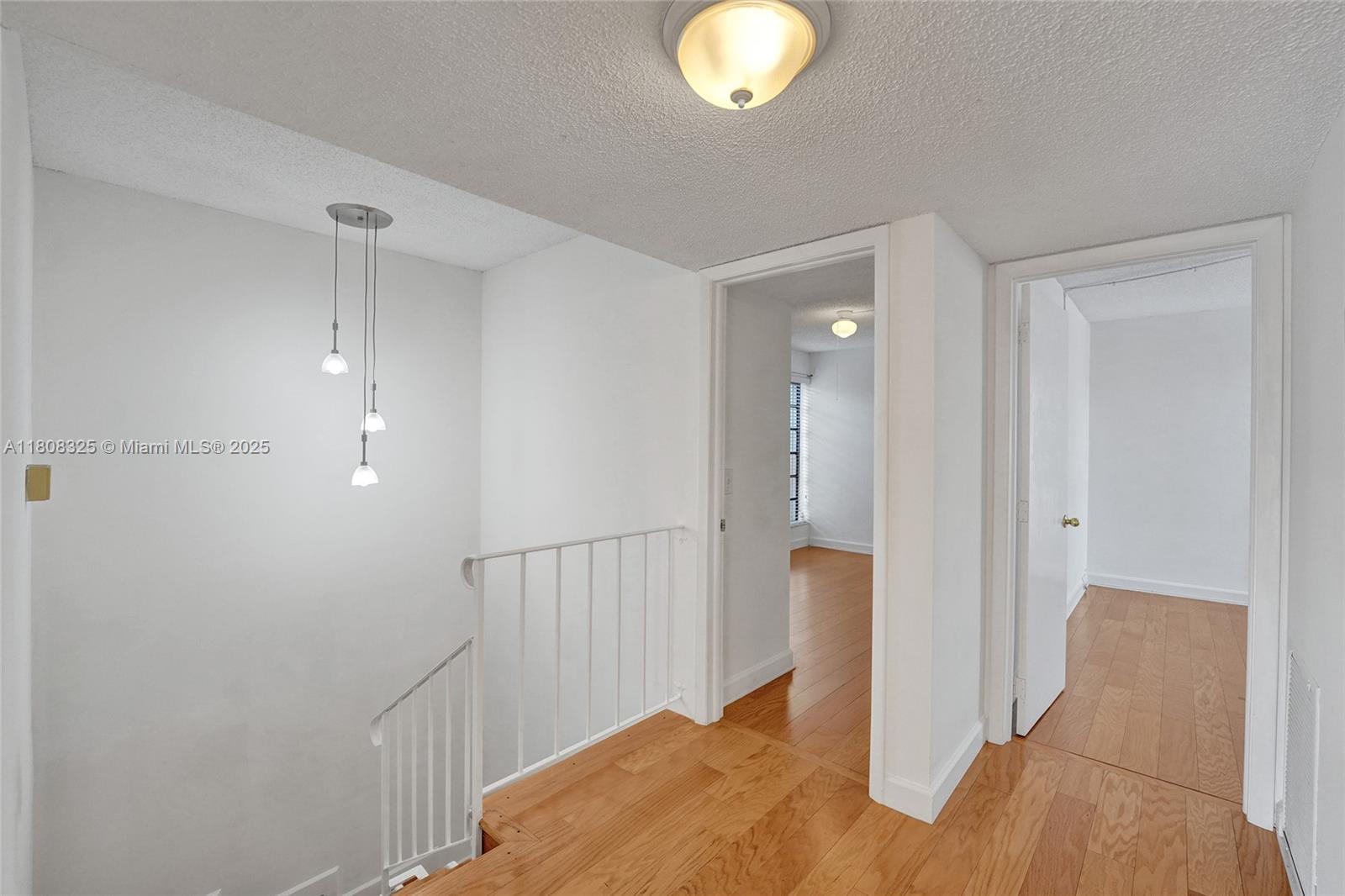 WESTVIEW CONDOMINIUM NO T - Residential