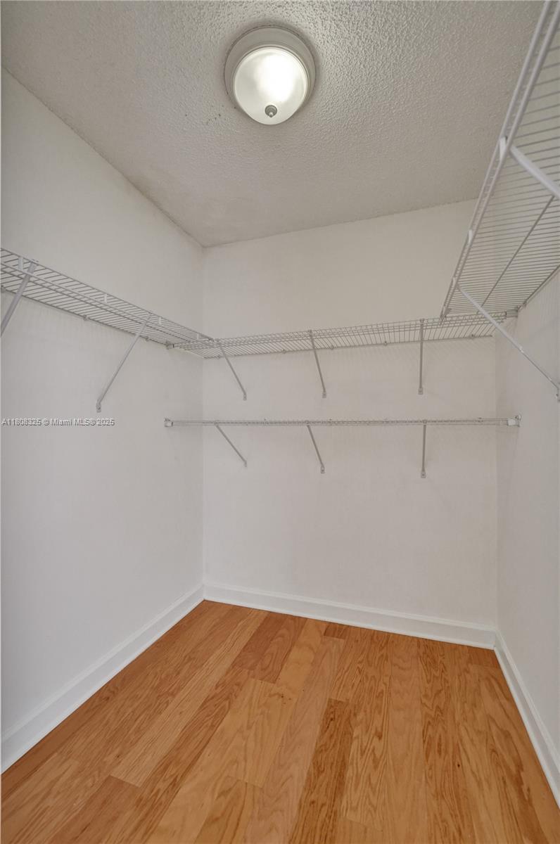 WESTVIEW CONDOMINIUM NO T - Residential