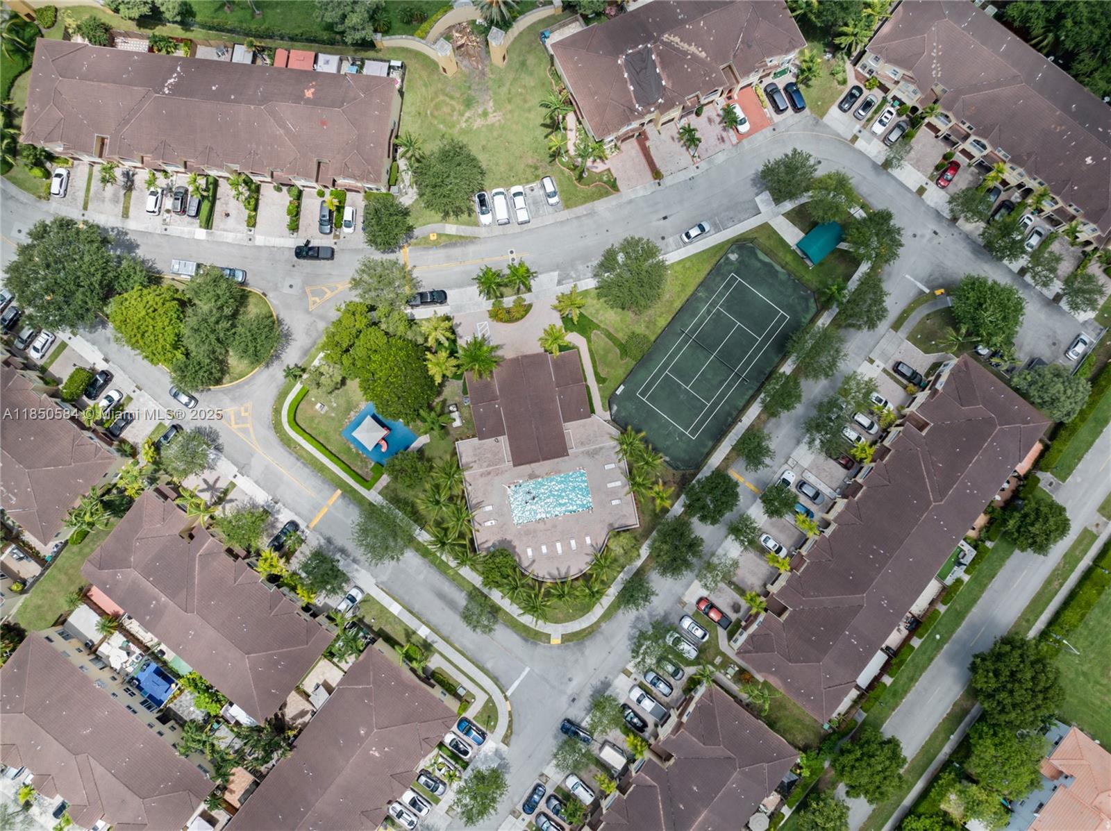 GRAND LAKES PHASE I - Residential