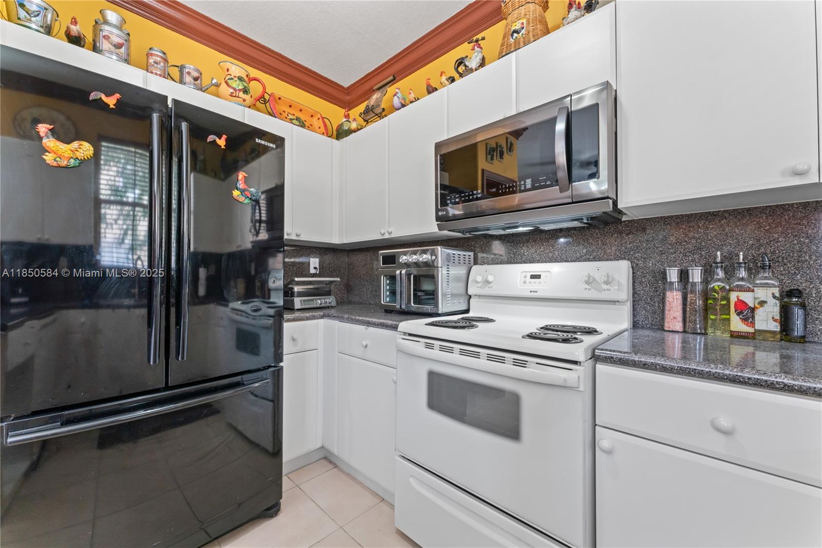 GRAND LAKES PHASE I - Residential