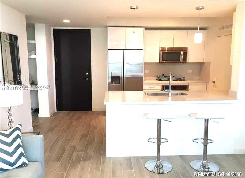 NINE AT MARY BRICKELL VIL - Residential