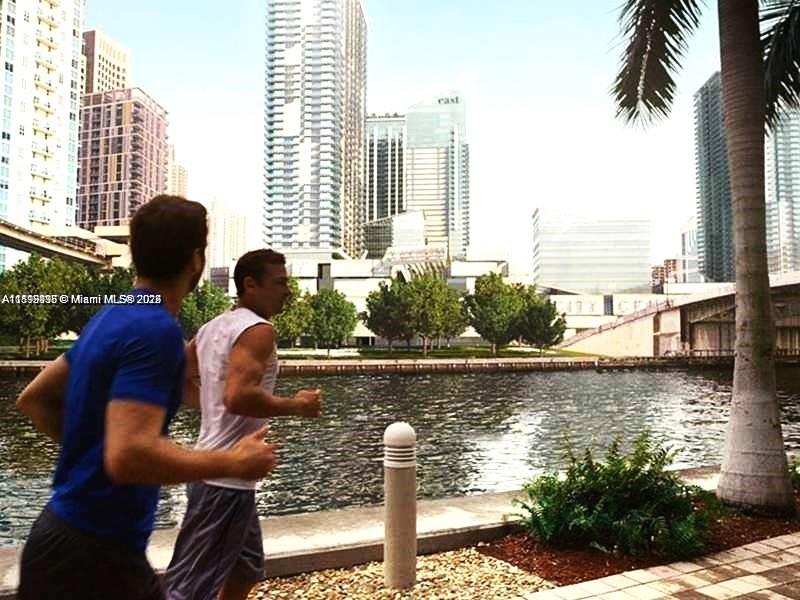 NINE AT MARY BRICKELL VIL - Residential