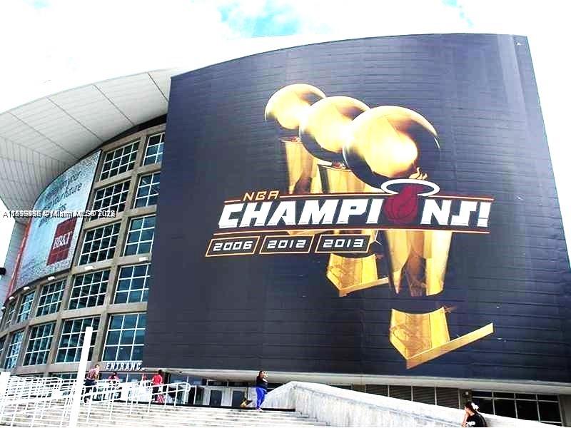 NINE AT MARY BRICKELL VIL - Residential