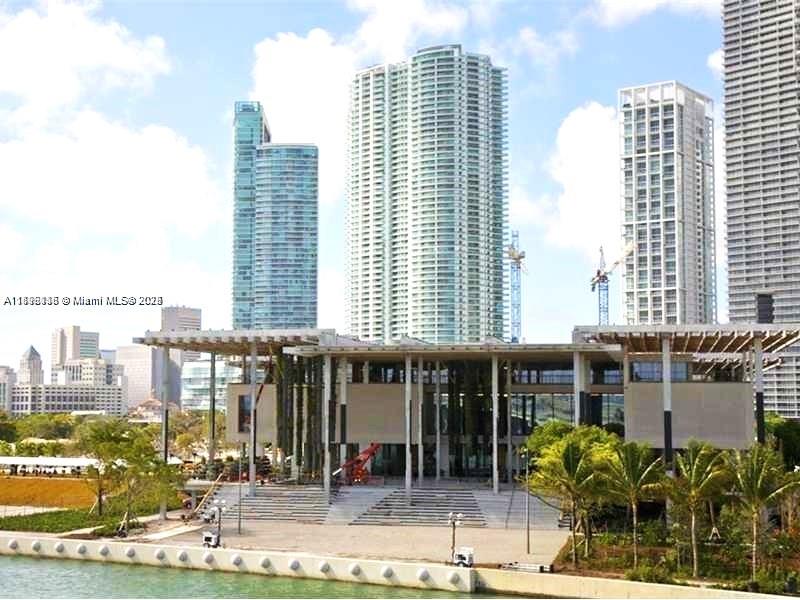 NINE AT MARY BRICKELL VIL - Residential