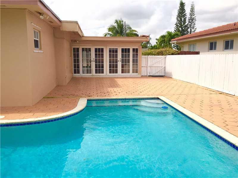 TREASURE ISLAND - Residential